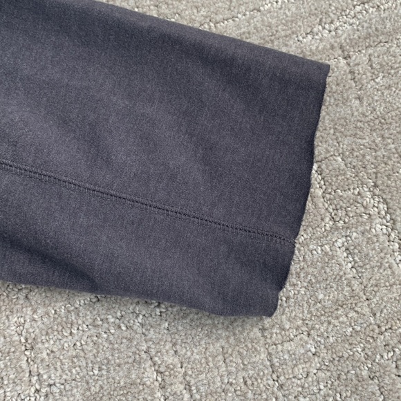 Wildfox Women's Cropped Sleeve Easy Does It Gray Split Hem Sweatshirt Small - Picture 7 of 7